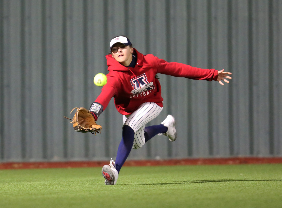 Montgomery Lake Creek Allen Texas softball Allen Tournament 022323 Brian McLean 17